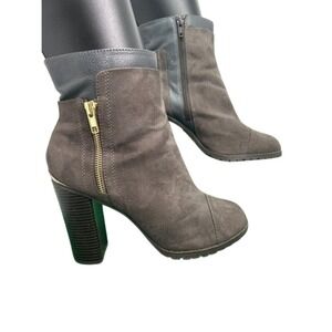 Juicy Couture Charcoal Suede Ankle Boots Block Heel‎ Zip 8.5